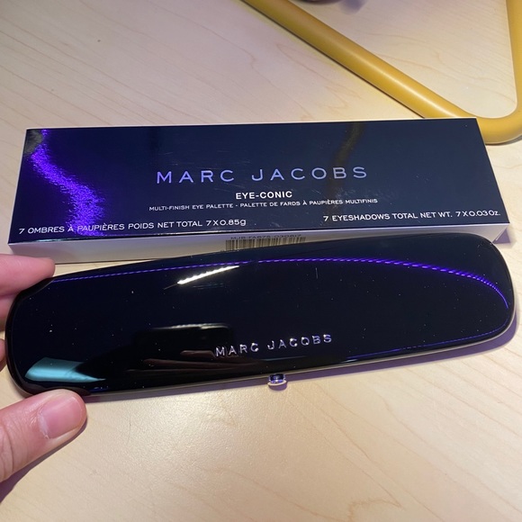 Marc Jacobs Beauty- Eye-Conic Palette#PROVOCOUTURE - Picture 5 of 5
